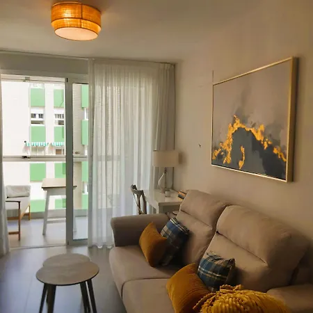 Apartment Mendoza A Un Paso De La Playa Málaga